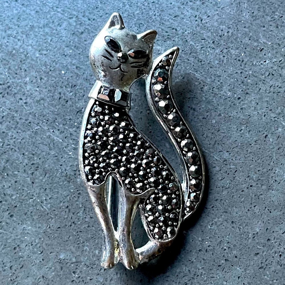 Art Deco Style Cat Pin Brooch Marcasite Silver Kitty Unmarked